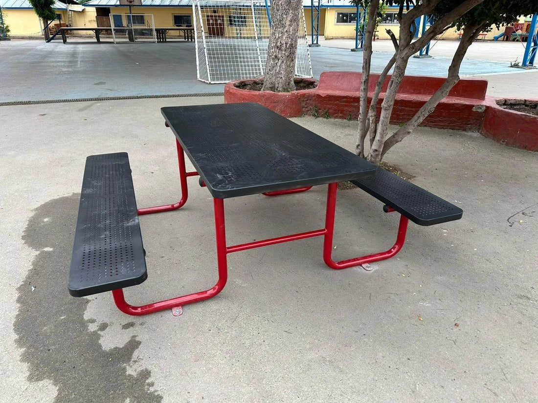 🏗️ Mesa Rectangular Boston: Resistencia y Diseño para Espacios Urbanos - Play Plaza
