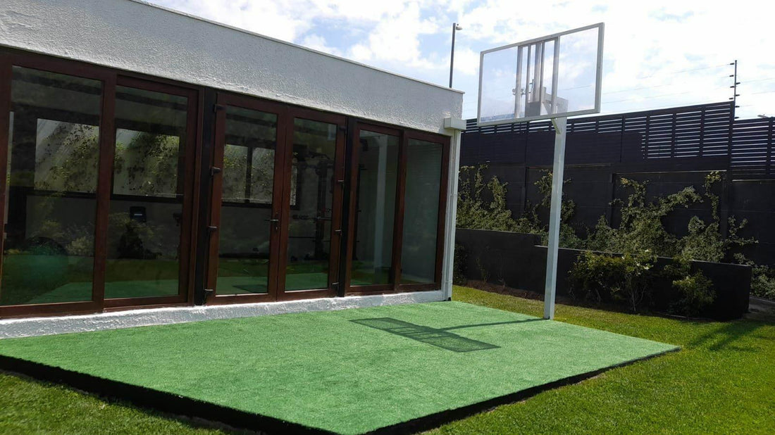 Transformación de Espacios en Lo Barnechea con Pasto Sintético de Alta Calidad - Play Plaza