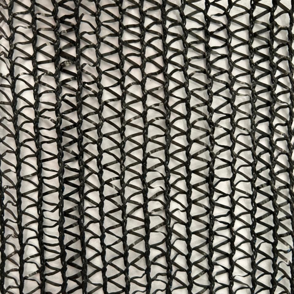 Malla Raschel 50% Negro 2.1 x 100 Metros Play Plaza Play Plaza