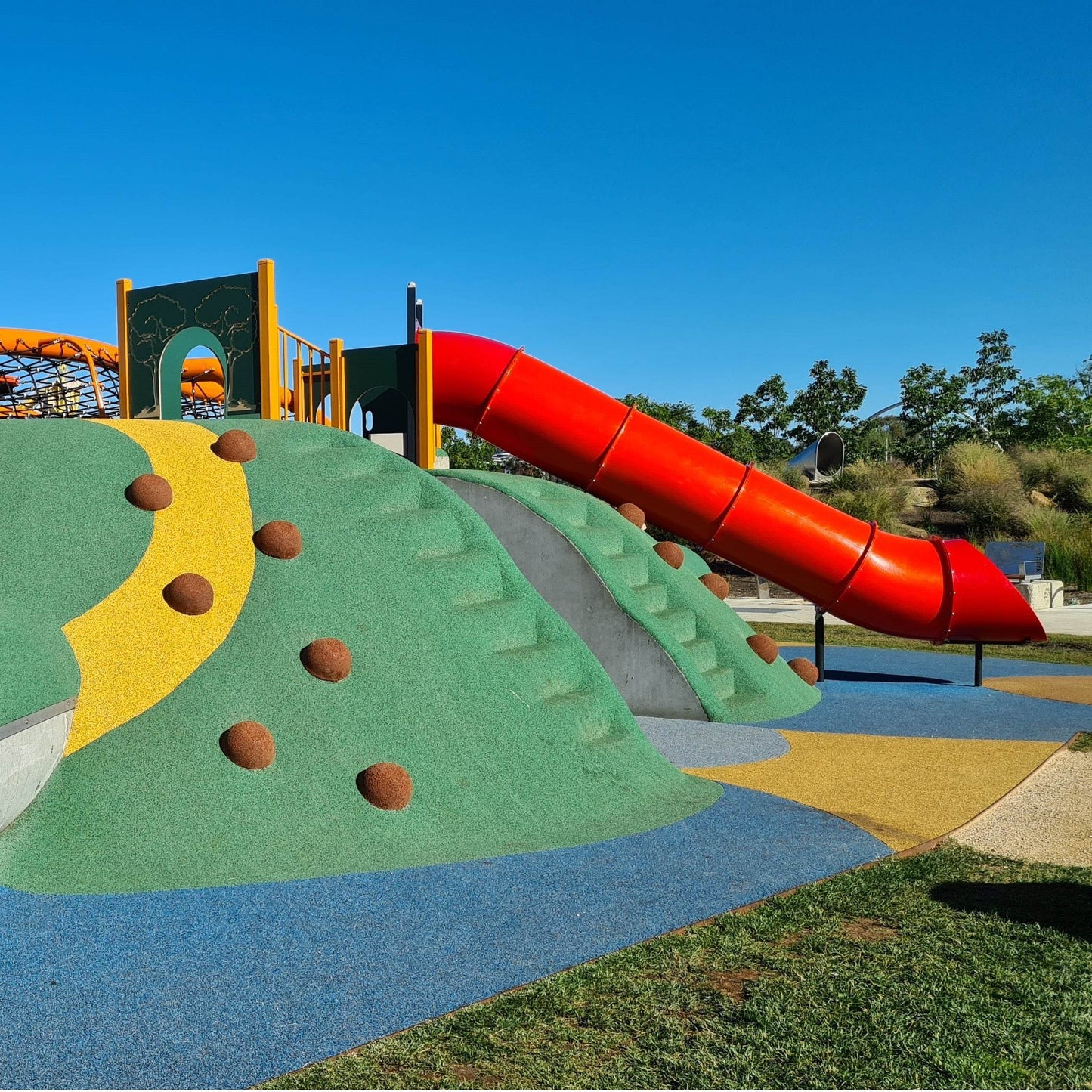 Piso Caucho En Situ EPDM 4 Cm - Play Plaza