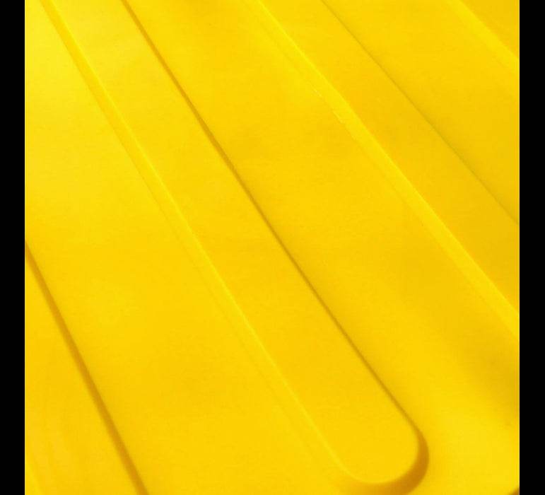 Piso Podotáctil Estriado 30x30cmx37mm - Play Plaza