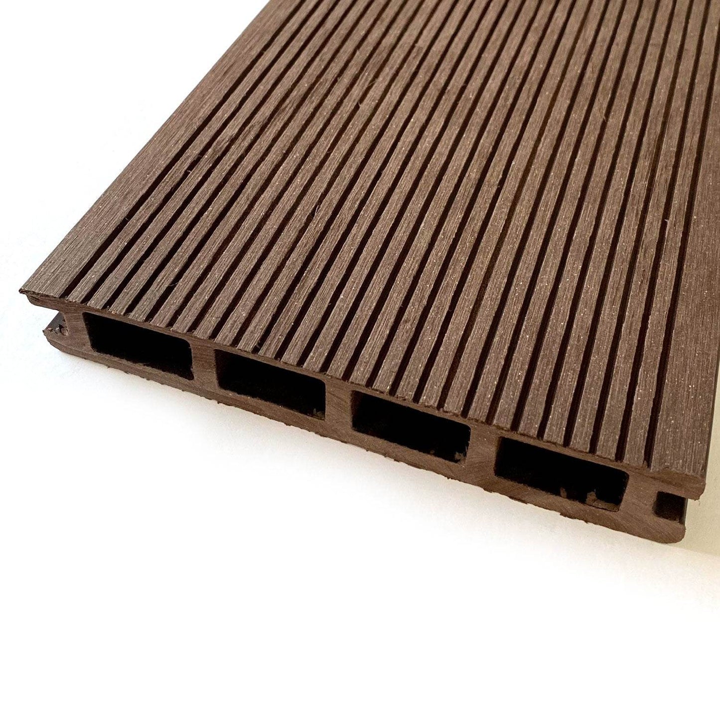 Piso WPC Dual Chocolate - Play Plaza