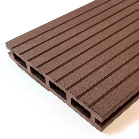 Piso WPC Pro Chocolate - Play Plaza